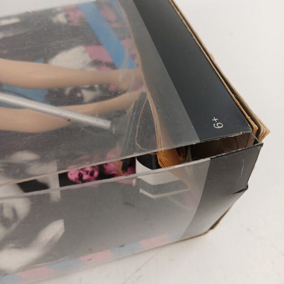 Barbie Debbie Harry Doll Blondie Ladies of the 80s Pink Label 2009 Collector NOB - Picture 13 of 16